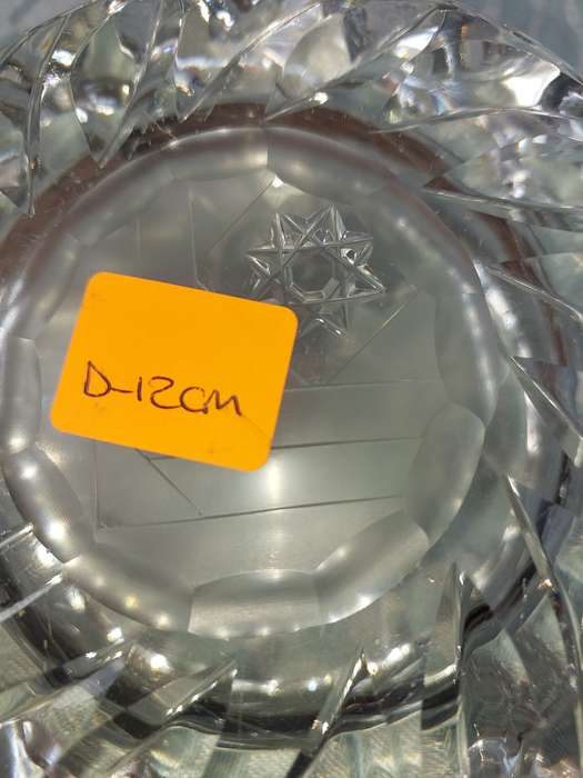 A PAIR OF GLASS ASH TRAYS SOLD AS IS