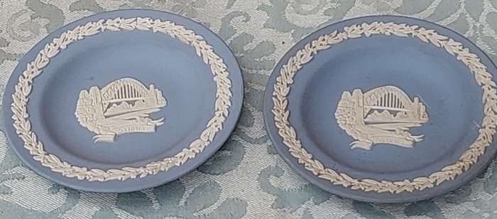 TWO VINTAGE WEDGEWOOD PLATES SOLD AS IS