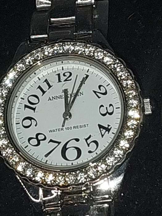 A COLLECTION OF USED COSTUME WATCHES SOLD AS IS NOT TESTED