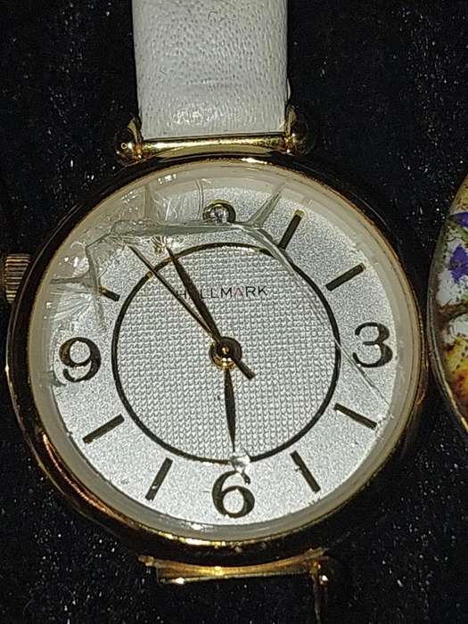 A JOBLOT COSTUME WATCHES SOLD AS IS NOT TESTED