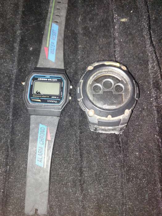 TWO DIGITAL WATCHES FOR SPARE PARTS OR PROJECT WATCHES SOLD AS IS