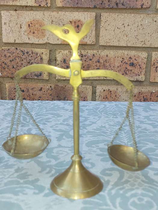 A VINTAGE ART DECOR BRASS ORNAMENTAL SCALE BALANCE SOLD AS IS