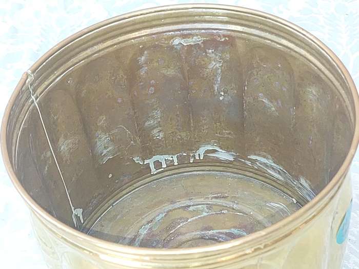 Vintage Round Brass Planter with Ornate Feet sold as is