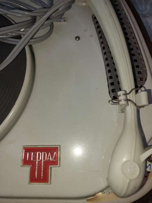 A vintage Teppaz - Oscar - Turntable sold as is not tested