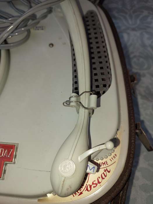 A vintage Teppaz - Oscar - Turntable sold as is not tested