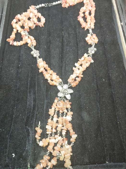 A QUALITY COLLECTION COSTUME NECKACES SOLD AS IS