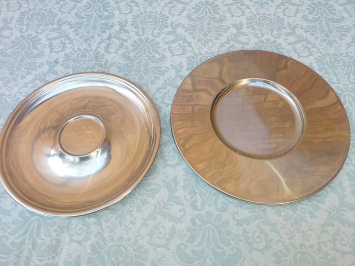 TWO STAINLESS STEEL SERVING TRAYS , SOLD AS IS