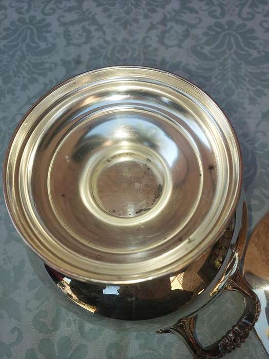 A SIVERPLATED TUREEN SOLD AS IS