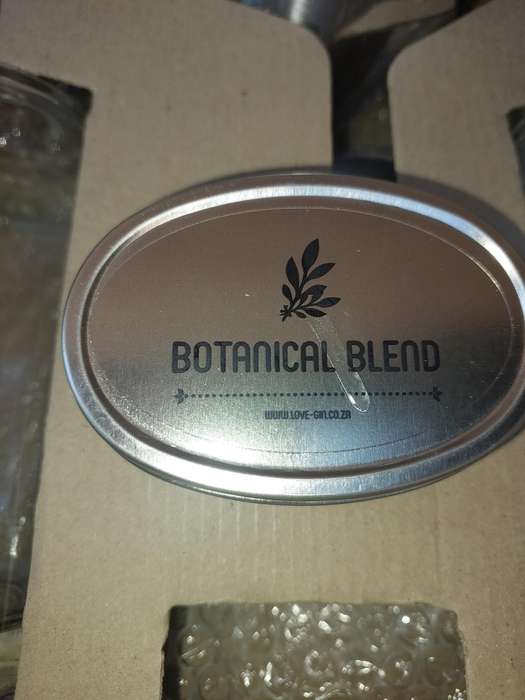 A COMPLETE GIN MAKING KIT SOLD AS IS