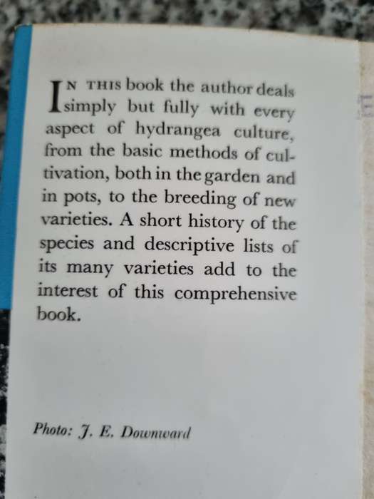 THE HYDRANGEA A G PUTTOCK FOYLES Handbooks ( botany flowering plants gardening  )