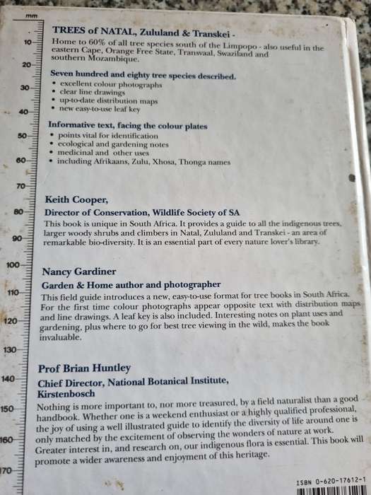 THE COMPLETE FIELD GUIDE TO TREES  OF NATAL ZULULAND and TRANSKEI ELSA POOLEY