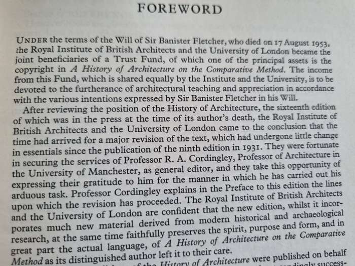 A HISTORY OF ARCHITECTURE Comparative Method Sir BANISTER FLETCHER 17th Ed Revised 1967