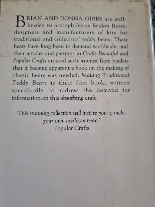 MAKING TRADITIONAL TEDDY BEARS 12 collectable designs Brian and Donna GIBBS