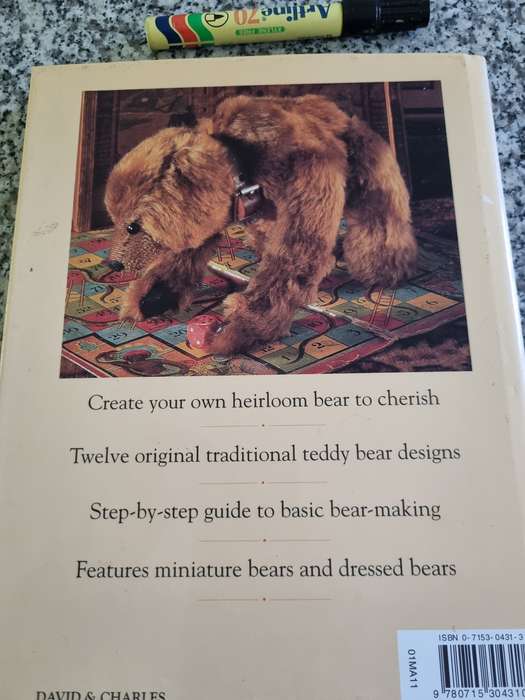 MAKING TRADITIONAL TEDDY BEARS 12 collectable designs Brian and Donna GIBBS