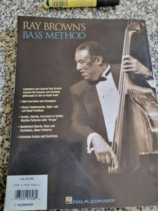 RAY BROWN's BASS METHOD Essential Scales Patterns & Exercises ( Music Legendary Jazz  Bassist  )