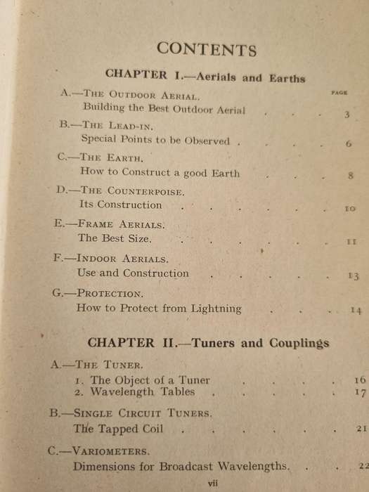 THE HOME CONSTRUCTORS WIRELESS GUIDE W JAMES 1923 ( Please note condition ) radio electronics