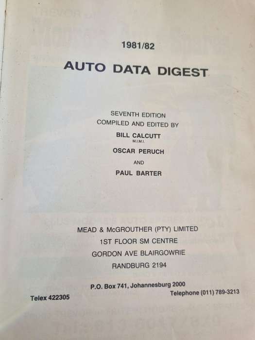 AUTO DATA DIGEST 81/82 7th Edition 1981  Mead & McGrouther ( Pty ) Limited ( motor dealers digest