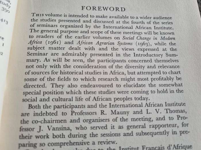 The HISTORIAN in TROPICAL AFRICA 4th International African Seminar University of Dakar 1961