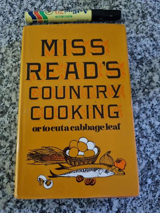 Miss READ'S COUNTRY COOKING  or to cut a cabbage leaf ( Reads )