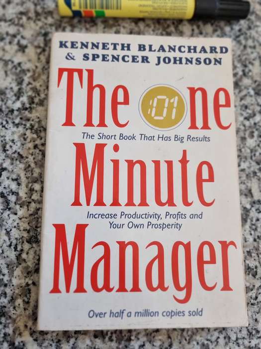 THE ONE MINUTE MANAGER KENNETH BLANCHARD & SPENCER JOHNSON