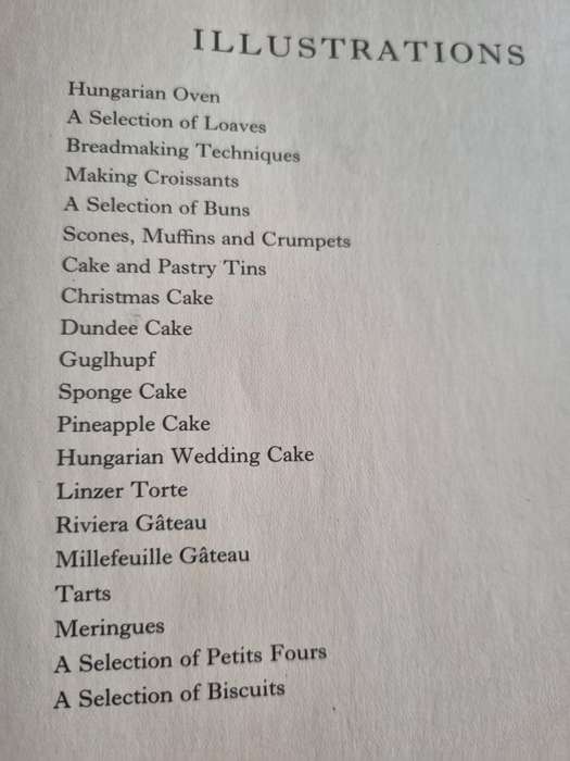 The Wine & Food Society's Guide to BAKERY Cakes & Simple Confectionary by MARIA FLORIS  ( BAKING )