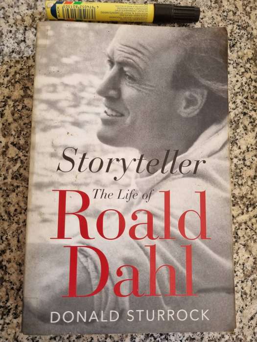 THE LIFE OF ROALD DAHL DONALD STURROCK Storyteller