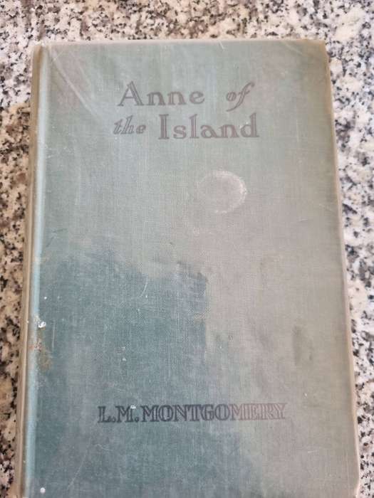 BUNDLE OF 5 L M MONTGOMERY BOOKS  including ANNE of GREEN GABLES