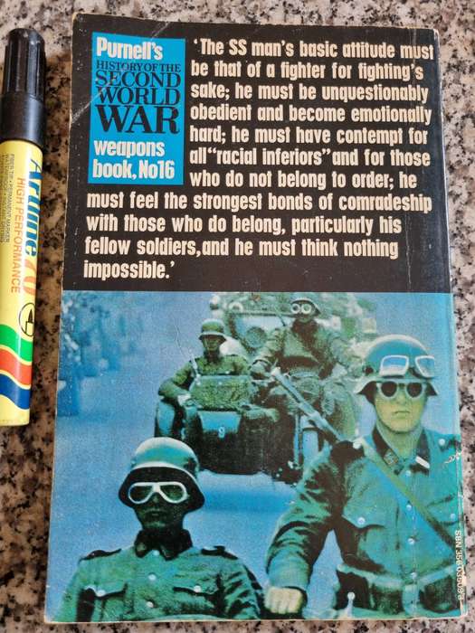 WAFFEN SS The Asphalt Soldiers JOHN KEEGAN Purnell's History of the Second World War