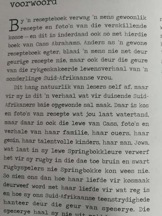 CASS ABRAHAMS 'n LEWE MET KOS  soos vertel aan Marike Bekker Kookboek
