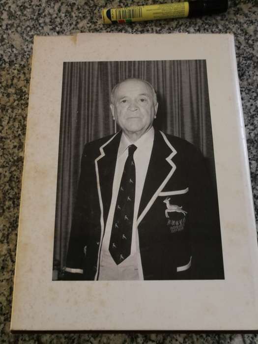 DIE GROOT RUGBYGESIN VAN DIE MATIES deur Dr D H CRAVEN  1980 Stellenbosch Rugbyvoetbalklub RUGBY