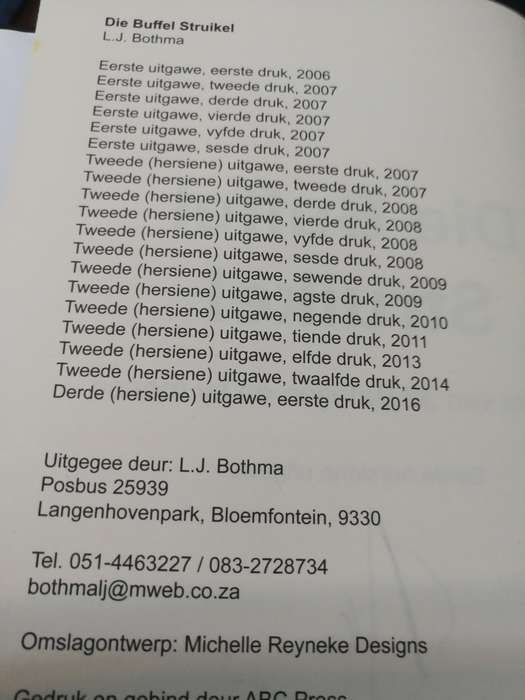 DIE BUFFEL STRUIKEL 'n Storie van 32 Bataljon en sy Mense GETEKEN  L J BOTHMA 3de Hersiende Uitgawe