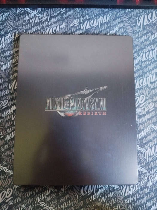 Final Fantasy 7: Rebirth - Steelbook (NO GAME)