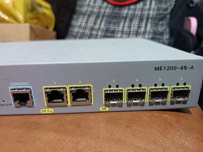CISCO  ME 1200-4S- A Network Switch