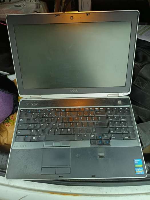 Dell LATITUDE E6530 i7 3rd gen Laptop