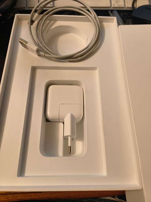 IPad Mini 5th Gen  64gig Wifi In Box