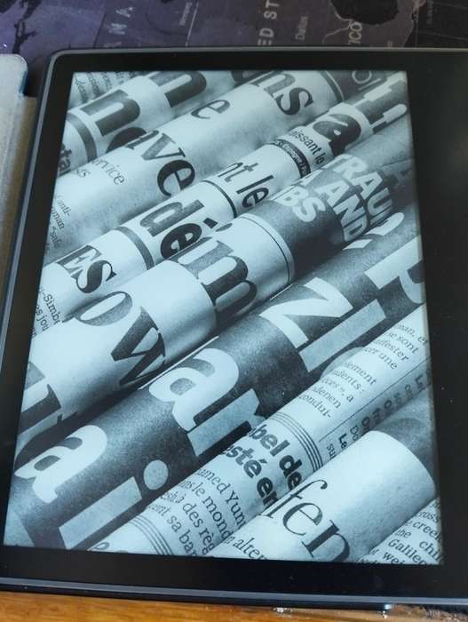 Kindle Oasis 9th gen 32GB Model number - G000 S111