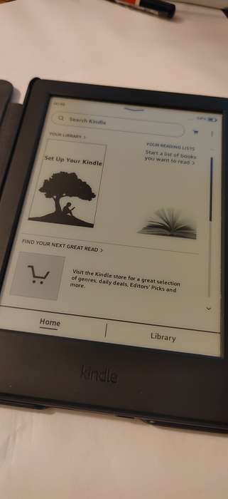 Amazon Kindle  8th Generation 6inch 4GB - Model G000 K9