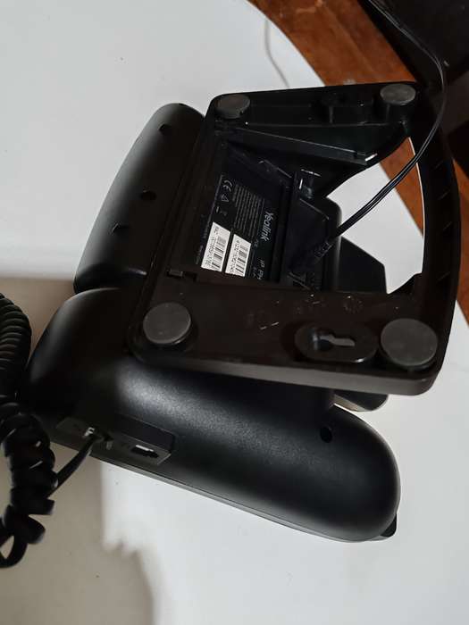 YEALINK  MODEL  T23G