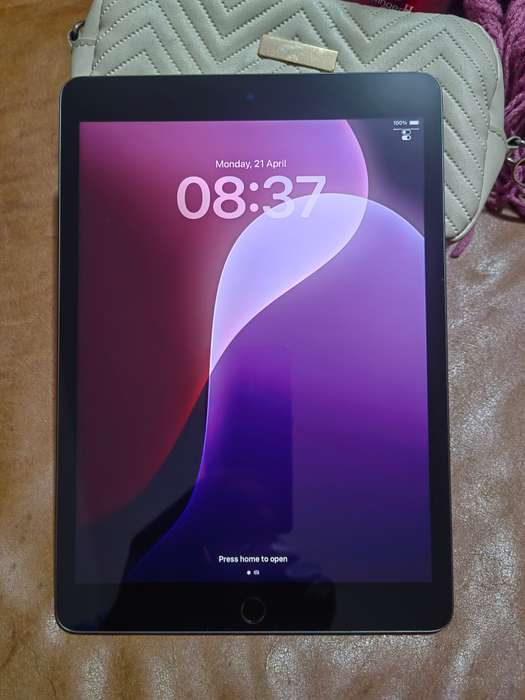 IPad 9th Gen  64gig Wifi