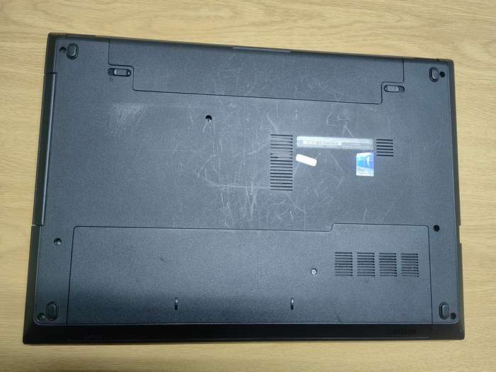 Dell Inspiron 15 i7 5th gen, 250GB SSD, 8GB ram, 2GB Dedicated graphics - Laptop