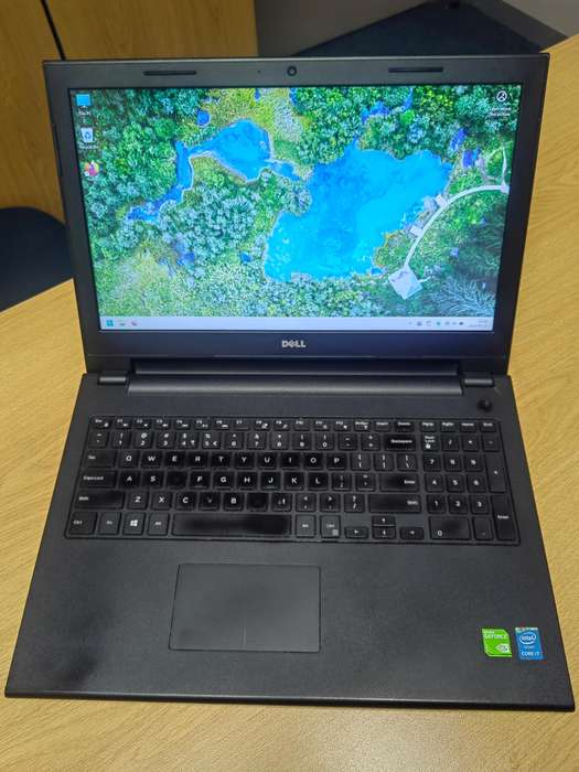 Dell Inspiron 15 i7 5th gen, 250GB SSD, 8GB ram, 2GB Dedicated graphics - Laptop