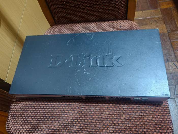 D-LINK  SWITCH DGS-1210-24
