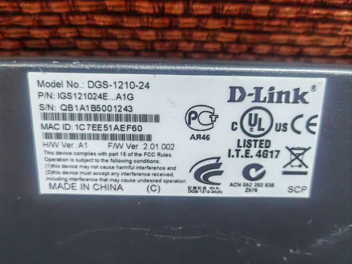 D-LINK  SWITCH DGS-1210-24
