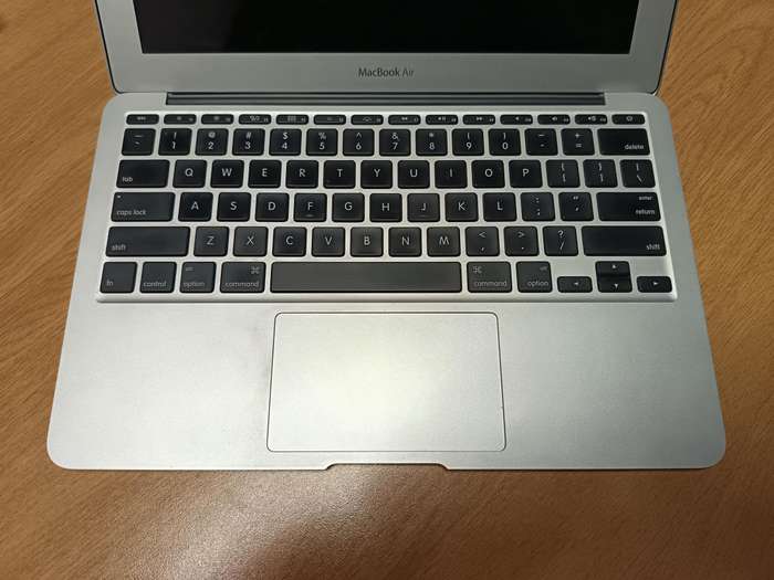 MacBook Air 11  2014