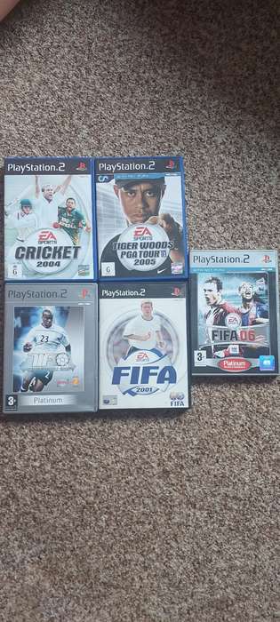 PLAYSTATION 2 + 1 CONTROLLER + 10 GAMES