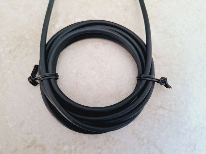 Male to male cable