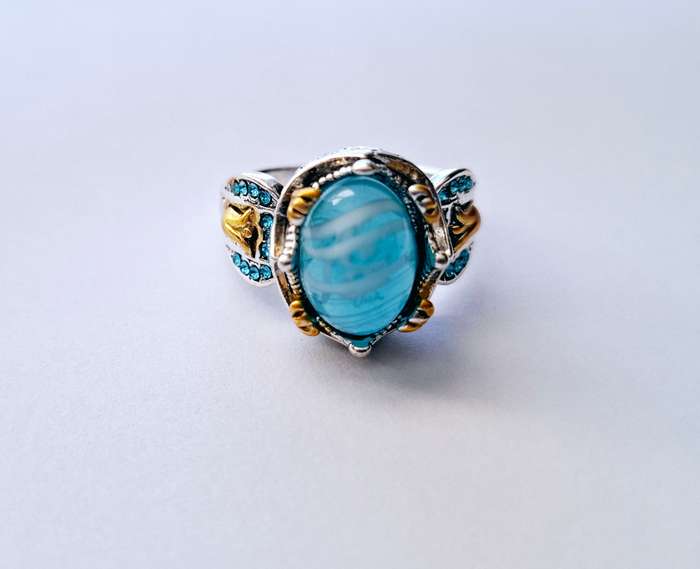 New Vintage alloy and synthetic cubic zirconia ring - Size 13