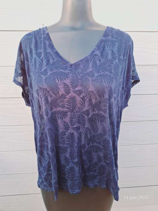 Sheer navy top - L