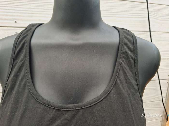 Unisex skeleton hand tank top - L