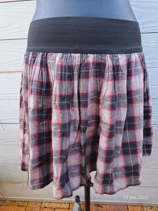 Kelso casual mini skirt - 10